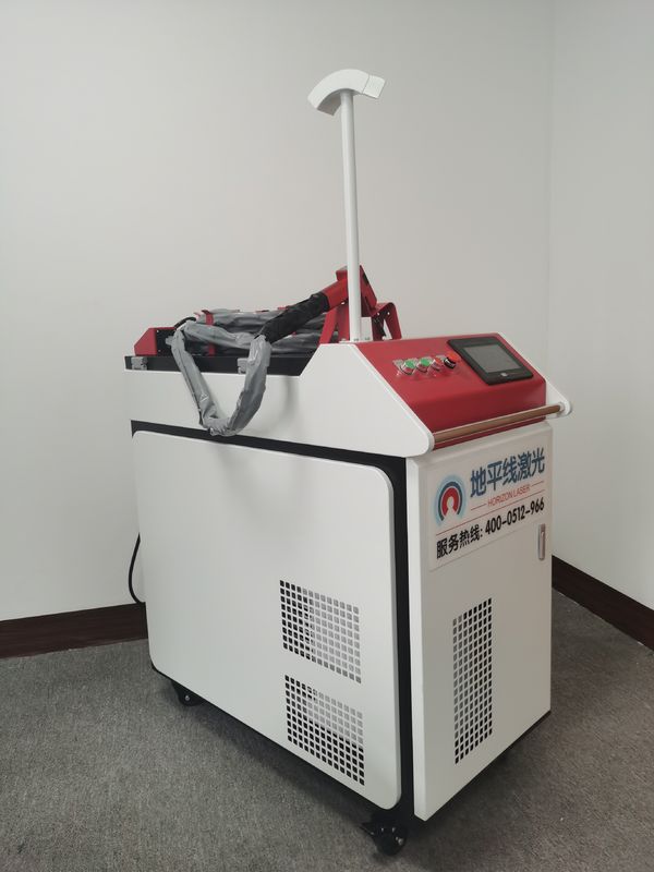 QBH 0.5mm水冷手持ち型レーザーのトーチの溶接