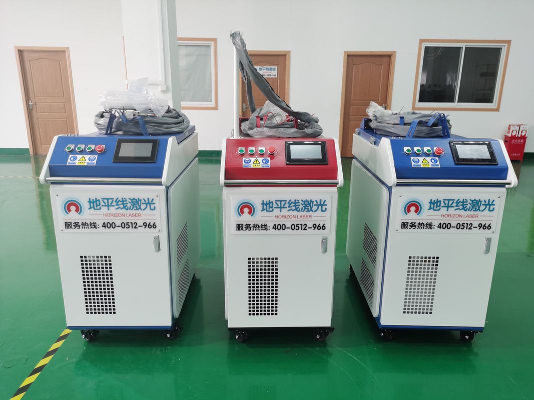 6鋼鉄のための溶接モード8KW 8m繊維レーザーの溶接工、溶接工およびアルミニウム