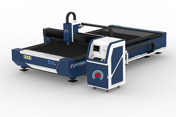 Raytools 3000×1500mm繊維レーザーの打抜き機1000W Cypcut CNC